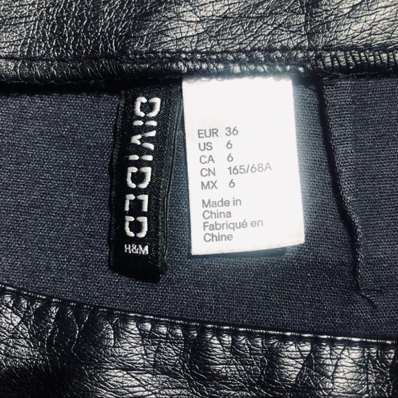 Sexy Goth Butter Soft Vegan Faux Leather Mini Skirt By Divided Size 6 - Picture 7 of 7